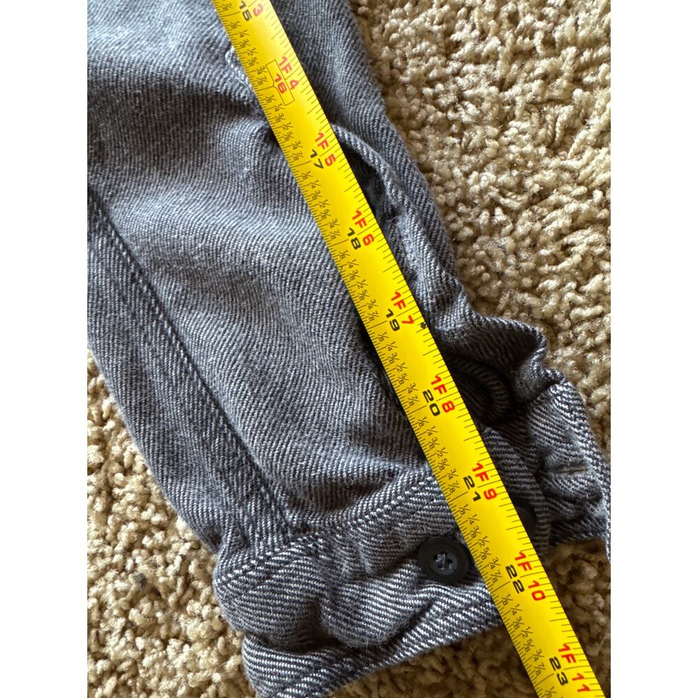 Patagonia Organic Cotton Black Gray Medium Flannel Button Up - Picture 8 of 8